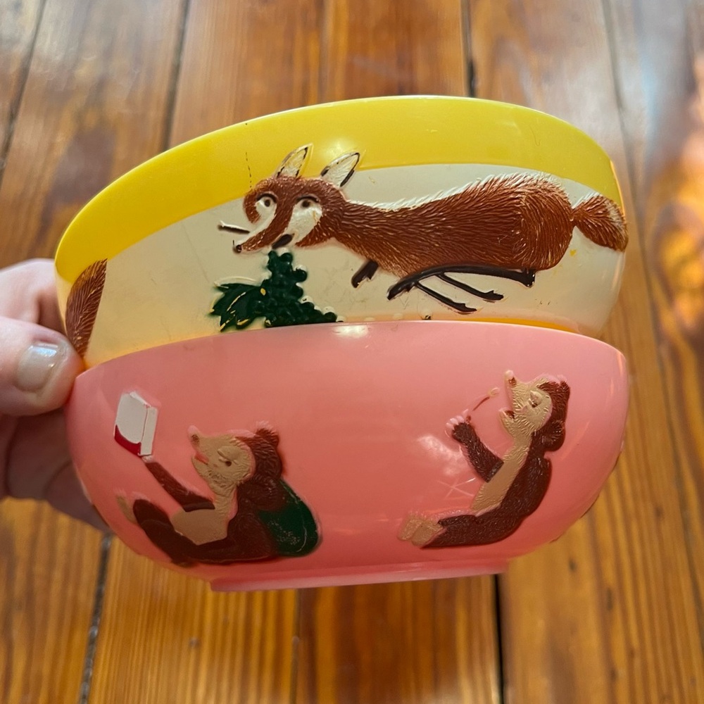 Vintage Colorful Animal Design Bowls
